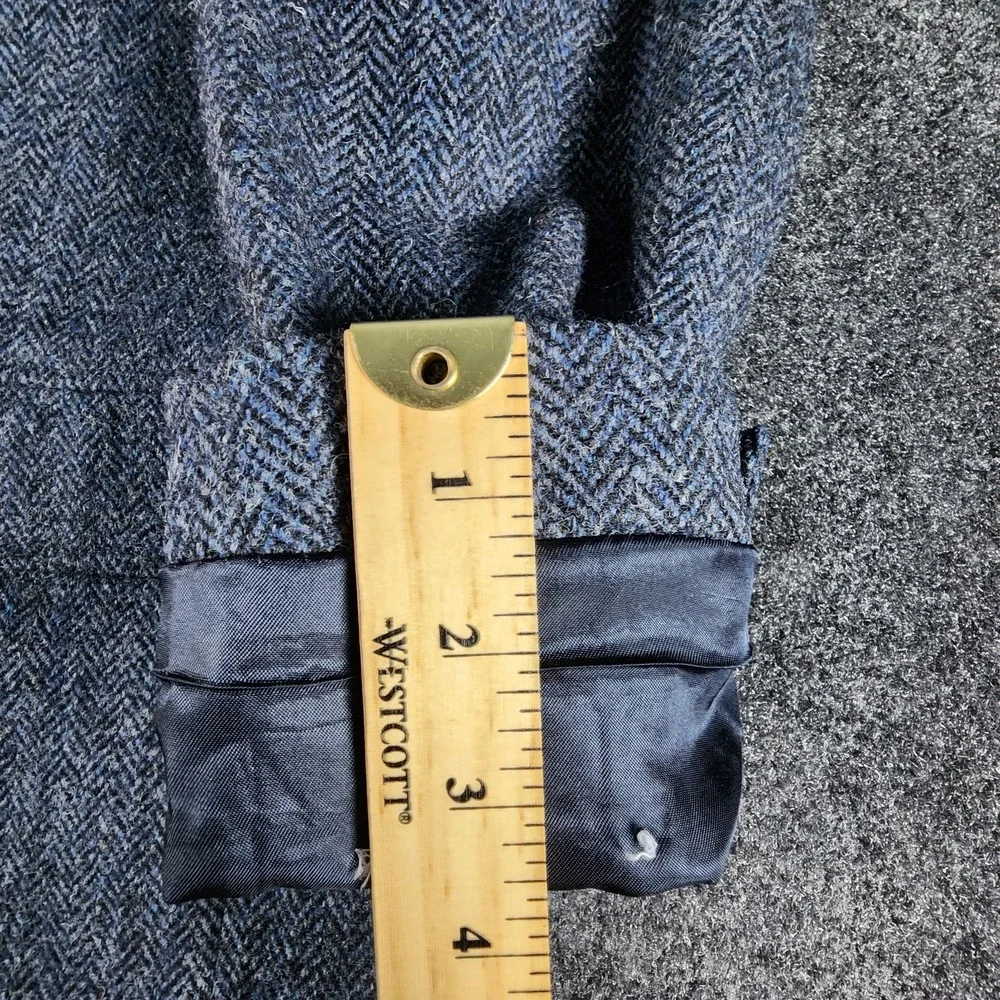Harris Tweed Jos A Bank‎ Men's 38R Blue  Herringbone Tweed Blazer Sport Coat